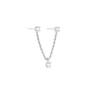 Detail van S925 sterling zilveren kettingoorbellen met een ronde zirkonia hanger