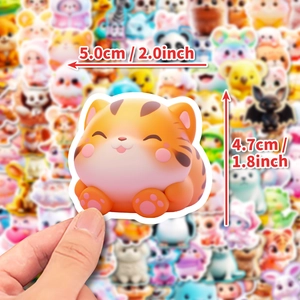 Gros plan d'un autocollant tigre 3D mignon avec dimensions de 5 cm pour déco d'ordinateur
