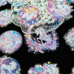 30er Set holografische Laser-Einhorn-Sticker mit Goldfolie für Wasserflaschen und Laptops