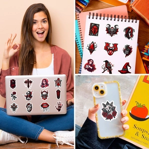 Gothic Totenkopf und rote Rosen Aufkleber auf Laptop, Notizbuch und Handyhülle gezeigt