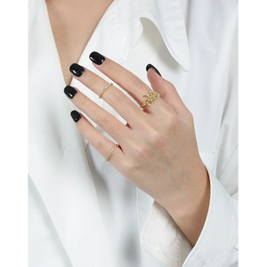 Three-piece gold plated S925 silver ring set with bow design and sparkling zircon pavé