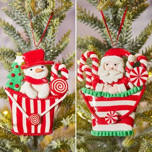 Weihnachtsanhänger aus Fimo mit Schneemann und Weihnachtsmann für den Weihnachtsbaum