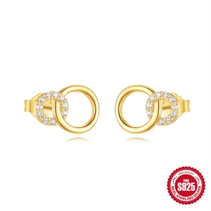 Orecchini a perno in argento sterling 925 con doppi anelli incrociati e zirconi bianchi