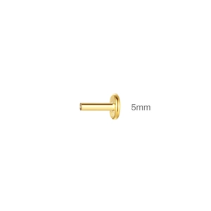 Macro view showing the S925 hallmark on a 5mm gold-plated silver flat base piercing component