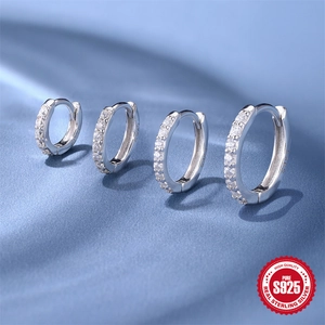 S925 Sterling Silber Creolen mit Moissanit Diamanten in vier verschiedenen Größen