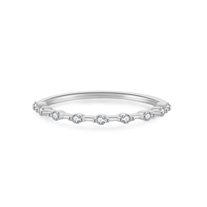 Minimalist S925 sterling silver band ring with classic round-cut pavé zircons