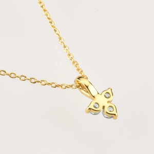S925 sterling silver three-stone flower pendant necklace with gold finish for women