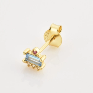 Elegante pendiente de plata S925 bañada en oro con topacio azul y gema rosa