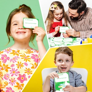 Dettaglio delle carte educative Know Yourself con domande e spunti sociali per bimbi