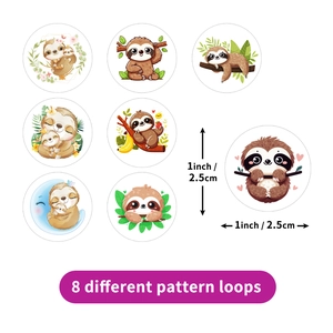 Rol met 500 schattige luiaard cartoon stickers met 8 patronen voor kids en decoratie