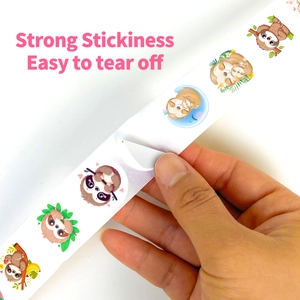 Rol schattige luiaardstickers voor scrapbooking en het verzegelen van cadeau's