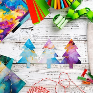 Gedetailleerde set paars-gouden vloeibare kunst scrapbook papier met houten klemmen