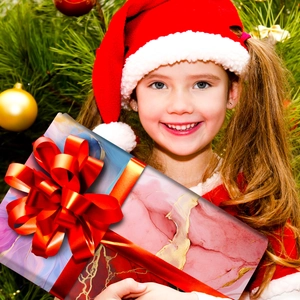 Detailed gift box featuring pink marble patterns and a vibrant red satin ribbon bow