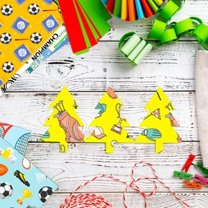 Papier créatif sur le sport avec sacs de golf et trophées pour le scrapbooking et le DIY