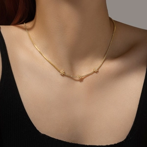Elegant gold S925 silver tennis necklace with sparkling zircons and pearl flower pendants