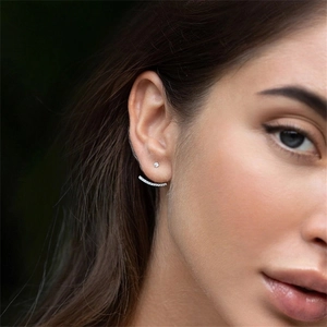 Élégantes boucles d'oreilles en argent 925 avec cristaux de zircone cubique brillants