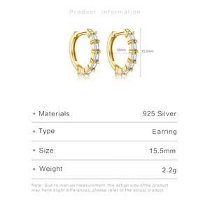 Dimensiones detalladas de los aros de plata 925 dorada con cristales talla baguette
