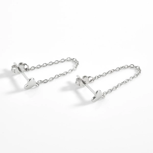 Orecchini a cuore in argento sterling 925 con nappe e zirconi lucidi incastonati