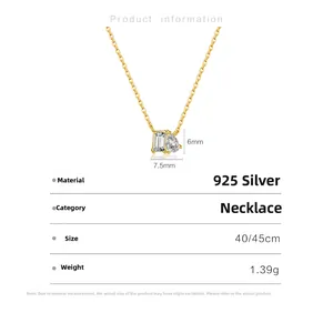 Dettaglio collana in argento 925 con pendenti in zircone a goccia e rettangolari