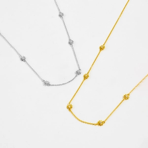 S925 sterling silver daisy flower necklaces in gold and silver with zircon accents