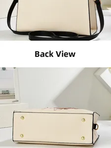 Vue détaillée du dos du sac crème minimaliste avec pieds de protection dorés