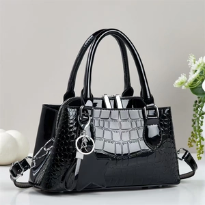 Borsa a Mano da Donna in Pelle PU con Motivo Coccodrillo Elegante Ciondolo a Stella Borsa a Tracolla Moda per Uso Quotidiano