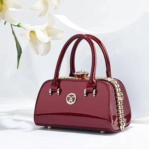 Women's Patent Leather Handbag With Rhinestone Lock Elegant Evening Shoulder Bag For Party Wedding Luxury Doctor Bag