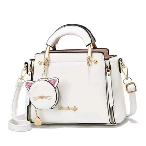 Sac à Main Femme en Cuir PU Mode Pendentif Chat Sac Bandoulière Accessoires Dorés Sac à Main Doux Sacoche