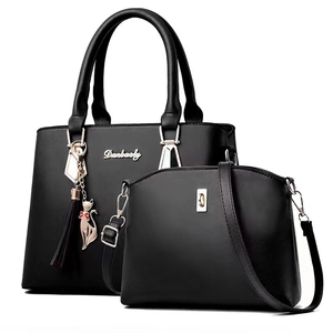 Élégant ensemble noir deux pièces comprenant un grand sac à main en PU et une petite bandoulière