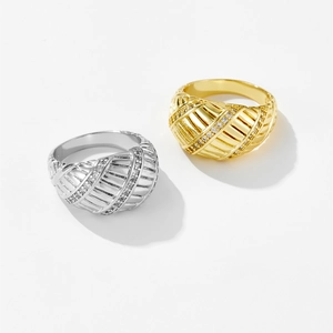 Fashionable gold and silver croissant rings with sparkling zircon inlay in spiral design