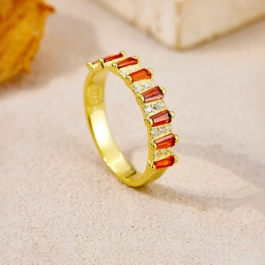 Bague vintage en argent S925 dorée avec pierres orange et diamants blancs ronds