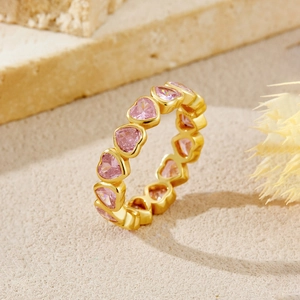 Classic S925 silver ring in gold finish featuring pink heart-shaped zircon stones