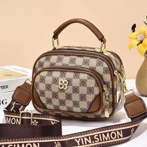 Elegante borsa a mano a scacchi con doppia cerniera e ampia tracolla decorativa jacquard