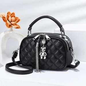 Women Quilted PU Leather Crossbody Bag Mini Square Shoulder Bag With Teddy Bear Charm Tassel Top Handle Fashion Handbag