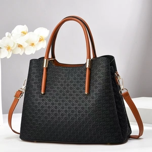 Women Large Capacity Woven Texture Shoulder Bag Contrast Color PU Leather Handbag With Adjustable Strap Gold Hardware Elegant Tote Bag