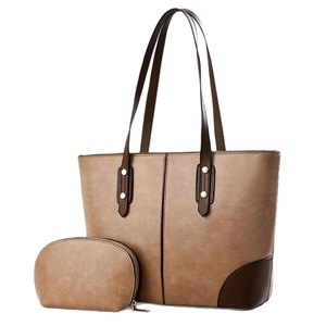 Borsa tote cammello minimalista con portamonete coordinato e dettagli a contrasto