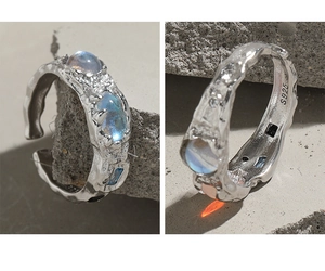 Nahaufnahme von S925 Sterlingsilber Ring mit Mondstein und gehämmerter Oberflächentextur
