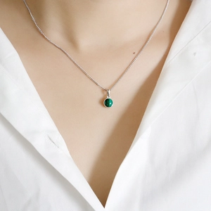 Collar de plata de ley S925 con piedra redonda de malaquita verde para mujer