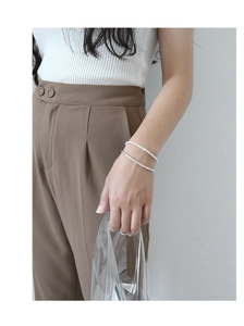Minimalistisches Silberarmband-Set mit glatter offener Manschette und Gliederkette