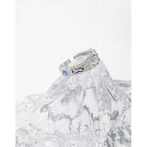 Anello aperto in argento S925 con zirconi e design a trama chiara di luna