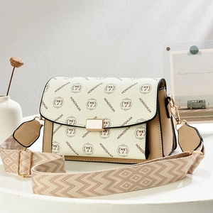 Sac à Épaule en Cuir PU Imprimé Minimaliste Urbain Avec Large Bandoulière Géométrique Sac en Bandoulière Décontracté pour Femmes