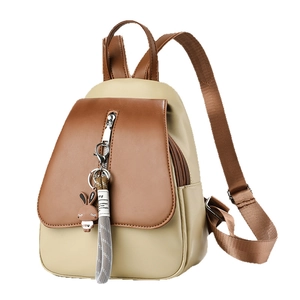 Mini sac à dos beige et marron en similicuir avec charm lapin mignon et zips métalliques