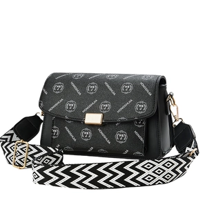 Sac bandoulière noir chic avec logo HSJ blanc et large sangle à motifs