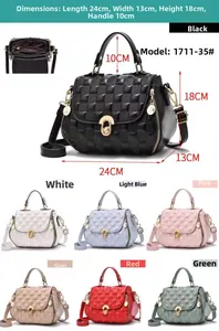 Guida alle taglie dettagliata della borsa trapuntata con misure 24cm lungo e 18cm alto