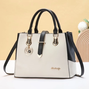 Women Large Capacity PU Leather Handbag Contrast Color Fashion Shoulder Bag Elegant Crossbody Bag With Flower Heart Charm