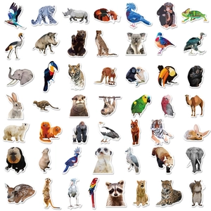 Flachliegende realistische Wildtieraufkleber mit Tigern, Elefanten und Vögeln
