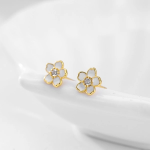 Élégantes boucles d'oreilles fleurs de cerisier en argent S925 doré, émail et zircon