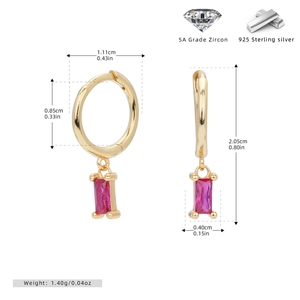 Detailed view of gold S925 silver hoop earrings with pink zircon and exact dimensions