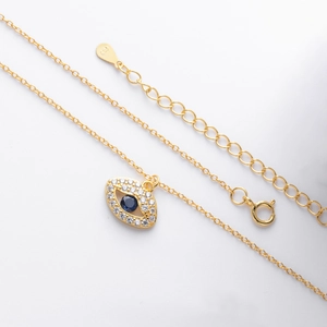 Elegante collar de plata de ley S925 con colgante de ojo turco y gemas azules