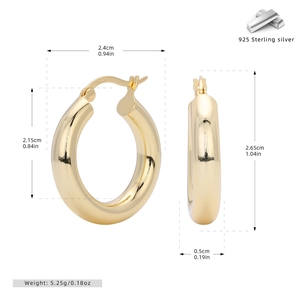 Spécifications de taille et poinçon S925 des boucles d'oreilles créoles dorées